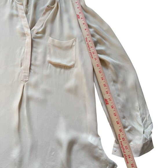 Joie 100% Silk Blouse Top Women's Size Medium Pocket & Roll-Tab Sleeves Cream - Picture 8 of 9